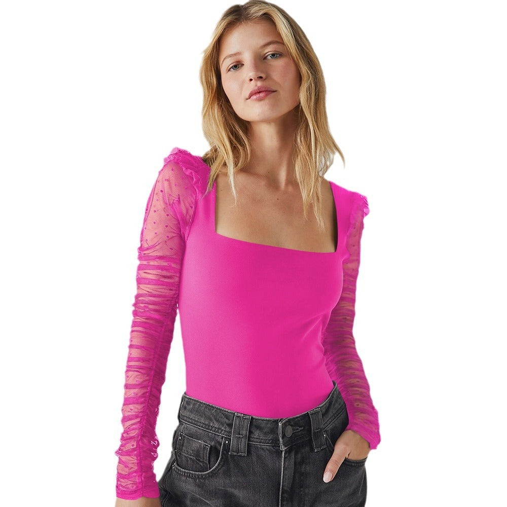 Top ajustado de encaje con cuello cuadrado y parches en color liso