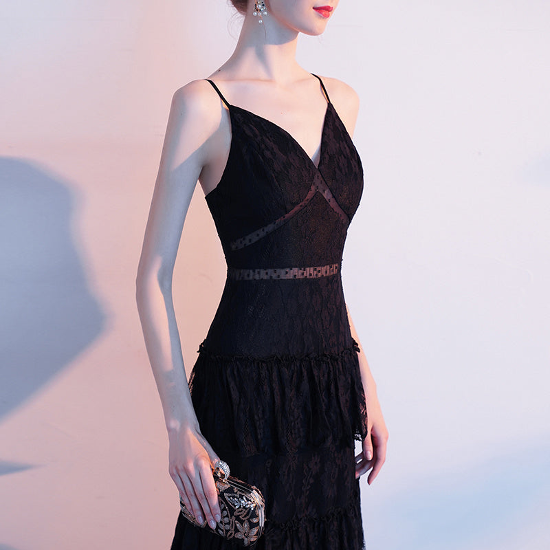 Robe de soirée noire à bretelles pour femme