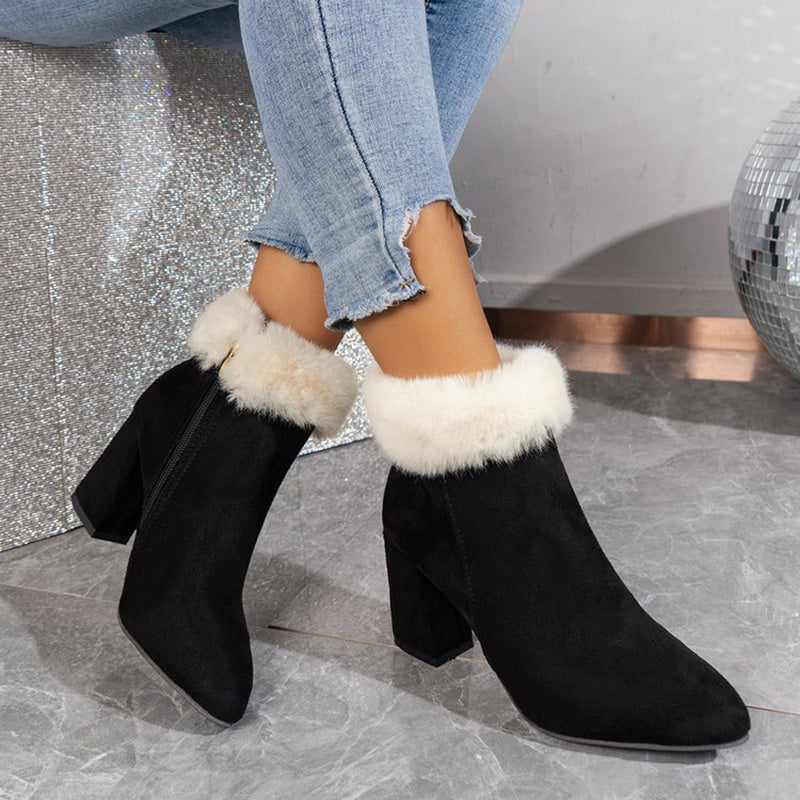 Nuevas botas de tobillo de felpa con estampado de cuadros, botas de ante de tacón cuadrado de moda de invierno para mujer, zapatos casuales versátiles para otoño e invierno