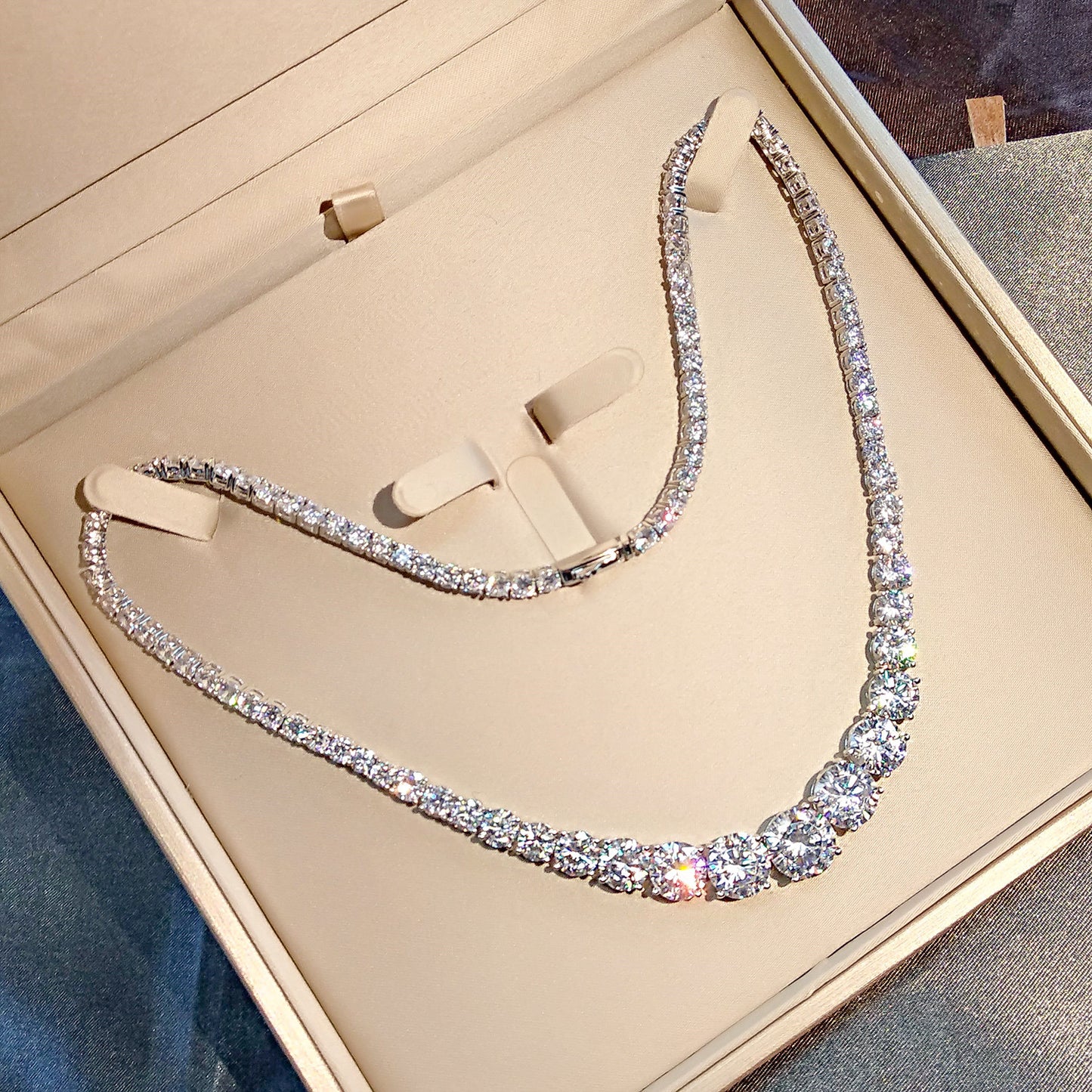 Collier en argent sterling 925 avec moissanite et diamants pour femme