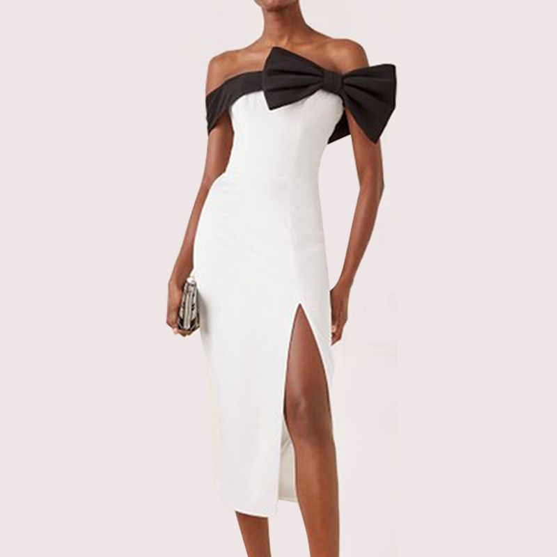 Robe de soirée longue fendue noire et blanche avec nœud