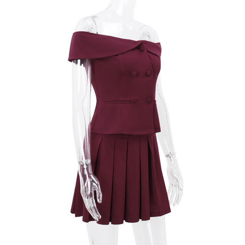 Elegante traje cruzado con top con hombros descubiertos y falda plisada Ropa de mujer