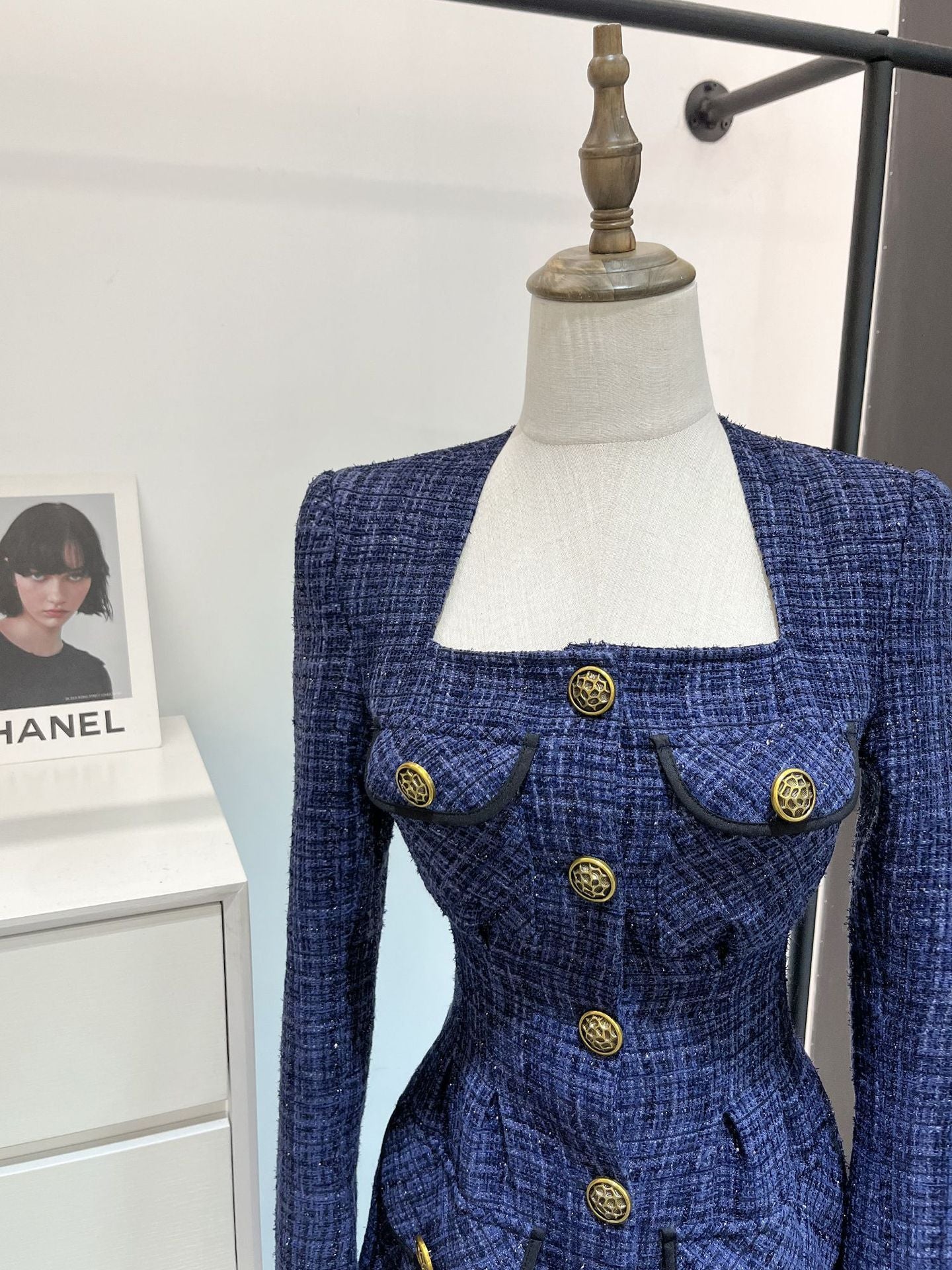 Vestido de tweed francés con temperamento socialité