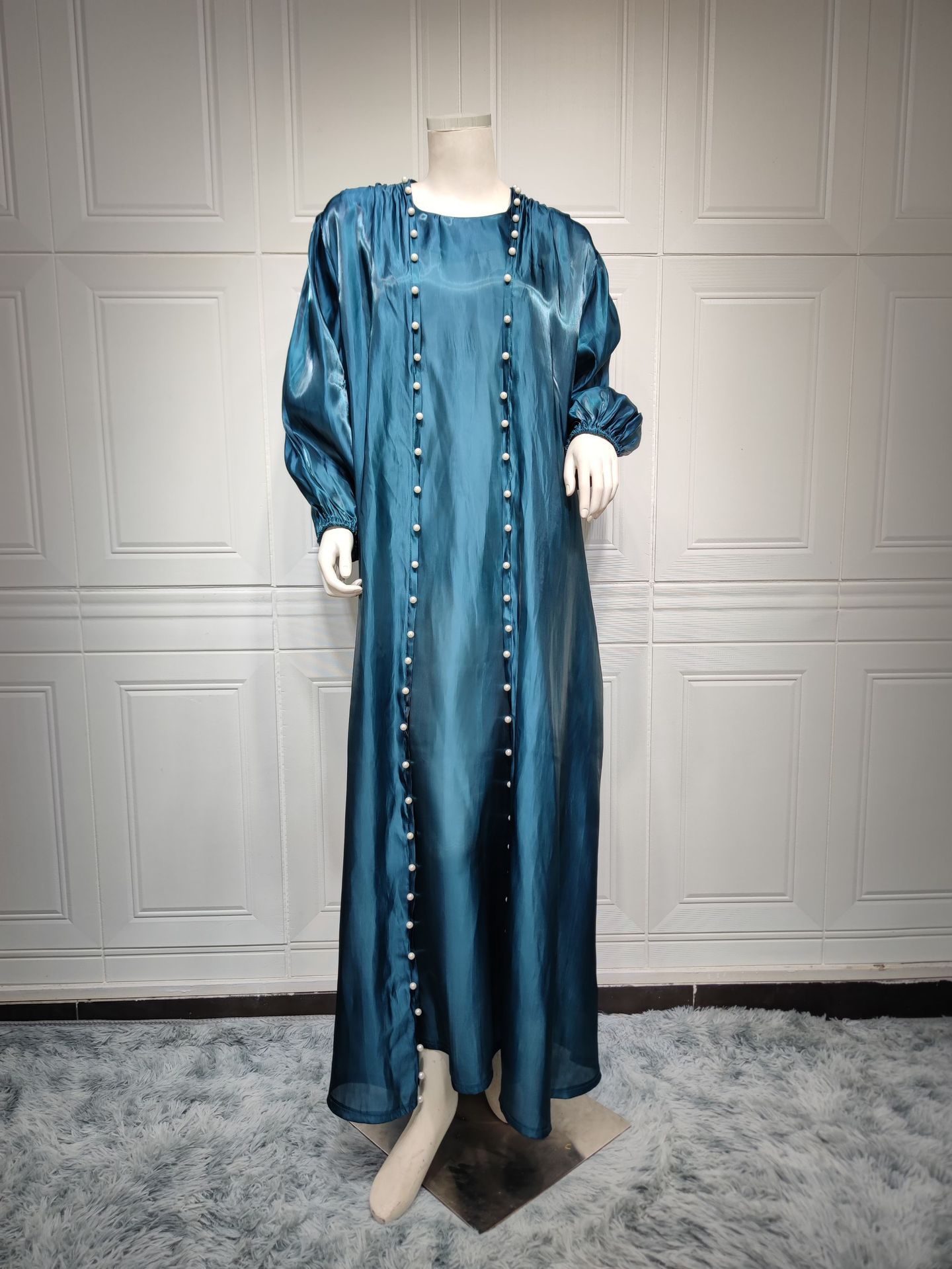 Women's Fashion Fil-Lumiere Satin Silk Dress Foam Beads Solid Color Suit