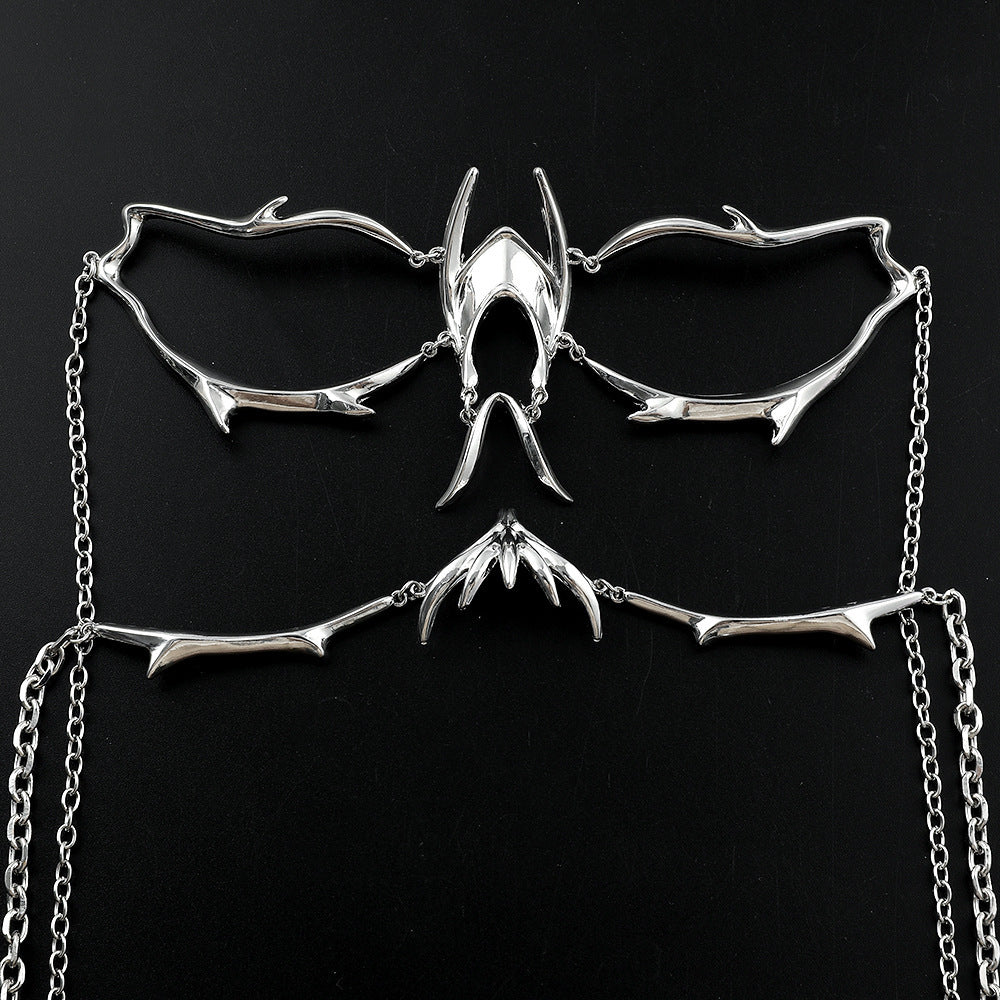 Clous de nez en forme de masque profilé, décoration de surface en métal argenté