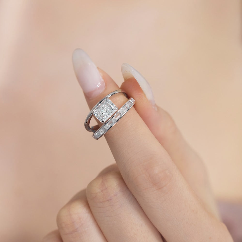 Anillo de doble capa con circonita blanca rectangular de corte en forma de flor de hielo blanca S925 de plata 8A