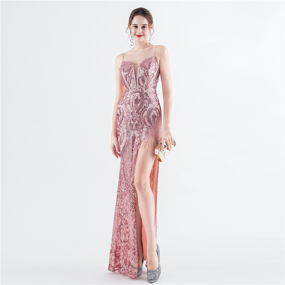 Robe de soirée en arête de poisson à paillettes et fleurs perlées faite à la main