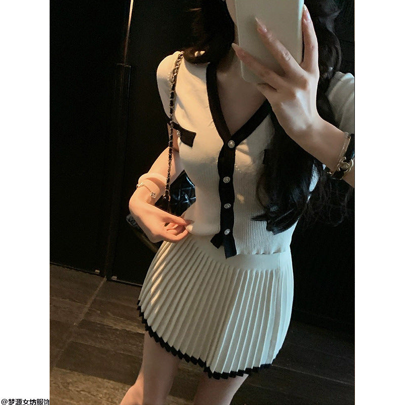 Fashionable Knitted Cardigan Women's Two-piece Set