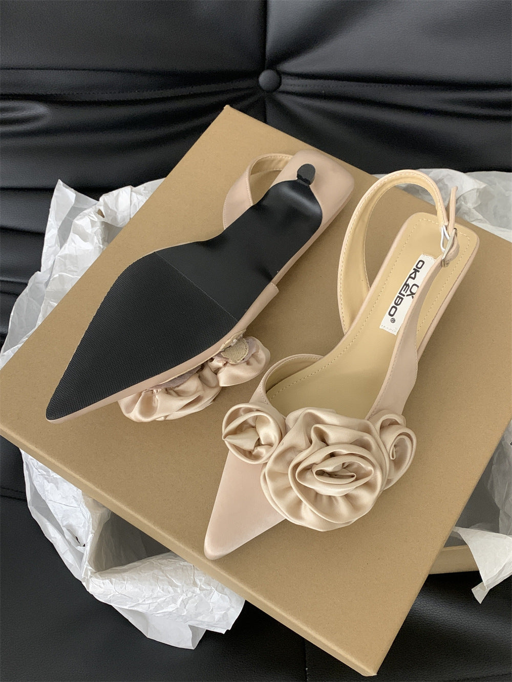 Sandalias puntiagudas con punta cerrada y flor francesa, color negro, zapatos de hadas