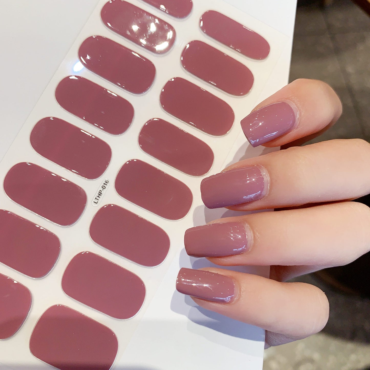 Autocollants UV semi-durcis de deuxième génération, imperméables et durables, pour la beauté des ongles