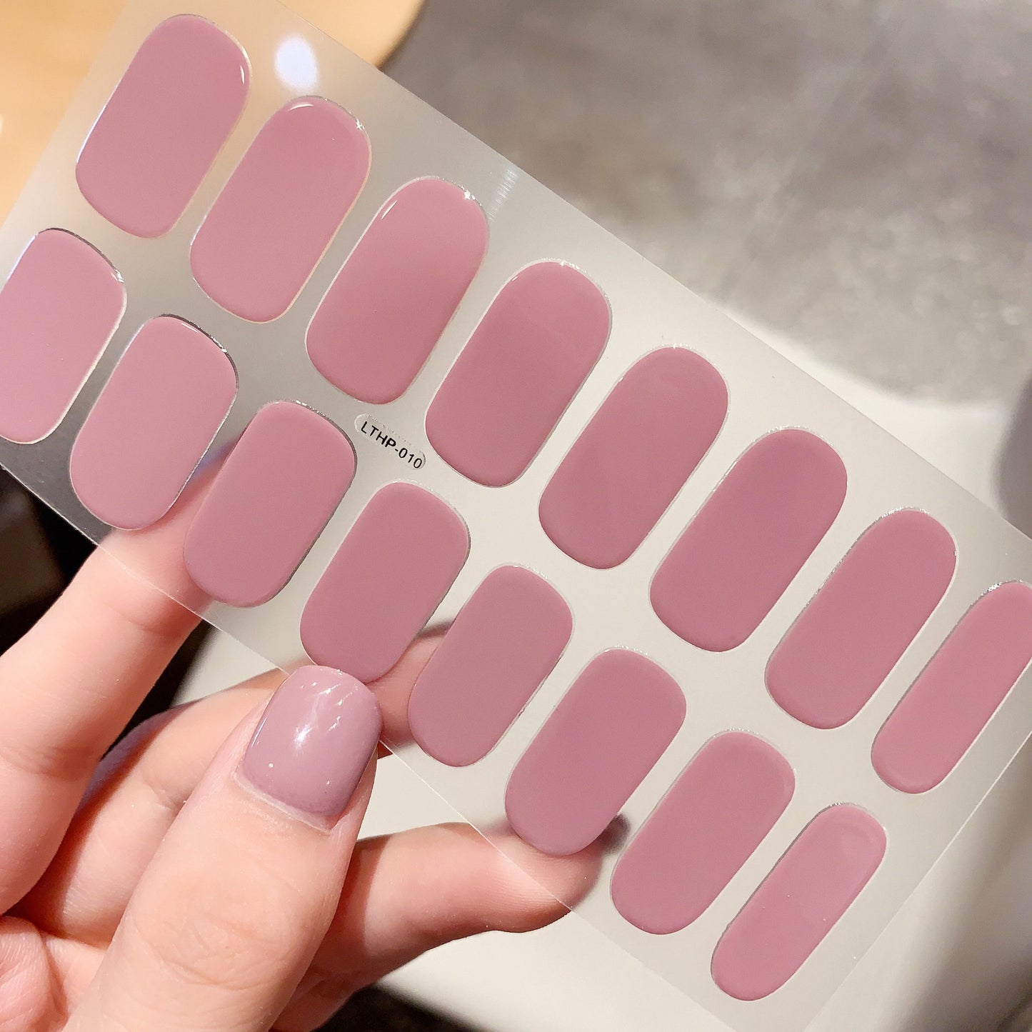 Autocollants UV semi-durcis de deuxième génération, imperméables et durables, pour la beauté des ongles