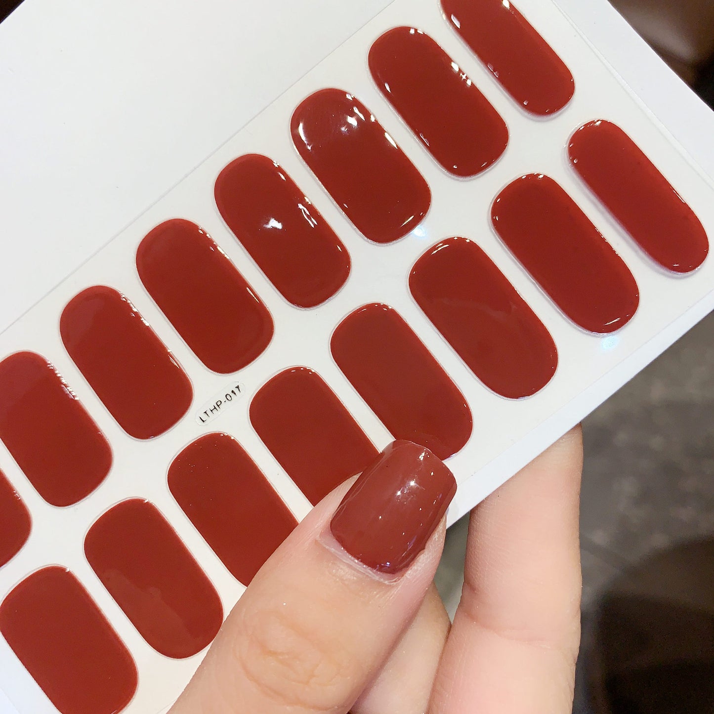 Autocollants UV semi-durcis de deuxième génération, imperméables et durables, pour la beauté des ongles