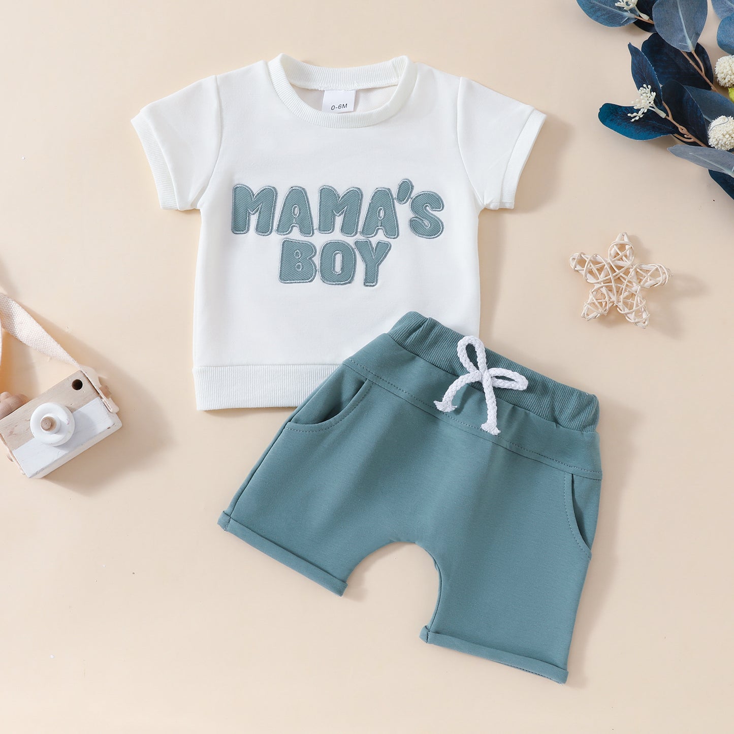 Pantalones cortos de manga corta con estampado de letras para niños y niñas