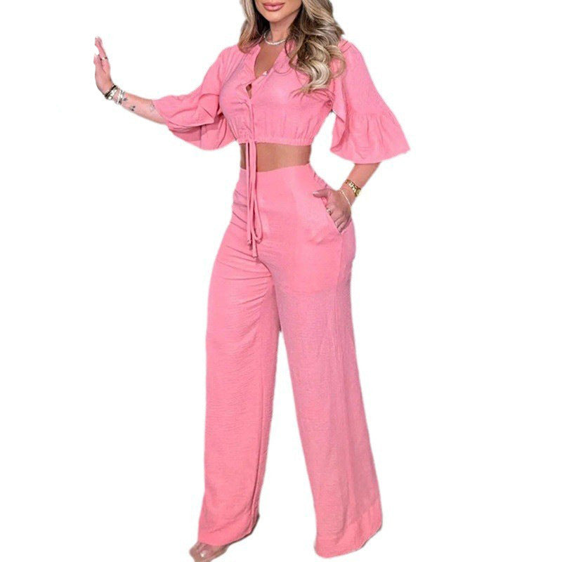 Costume à lacets à manches évasées et col en V pour femme