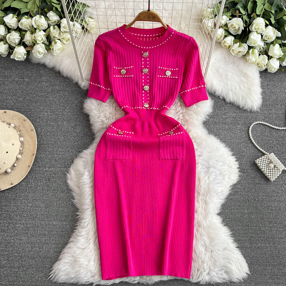 Robe mi-longue amincissante taille haute style français