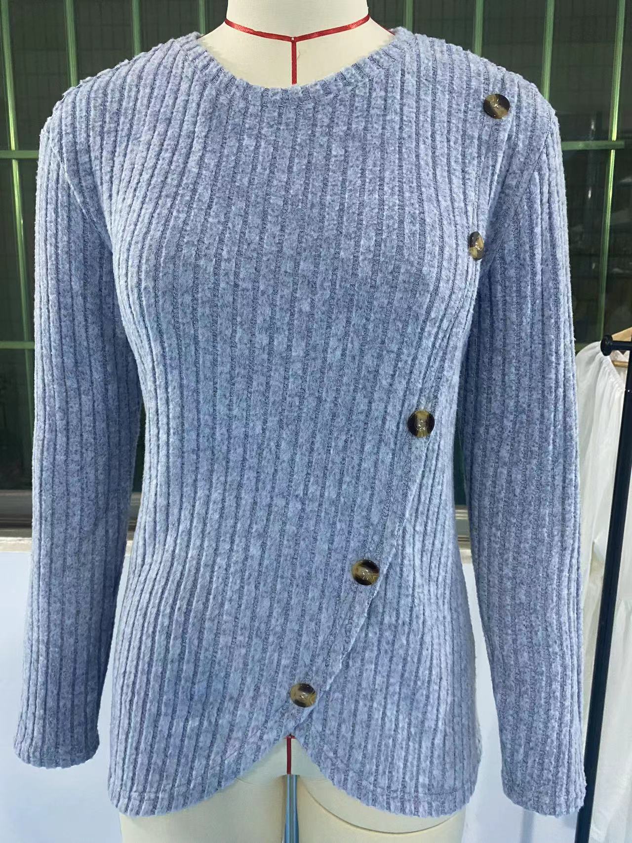 T-shirt à manches longues et col rond pour femme avec ourlet tulipe