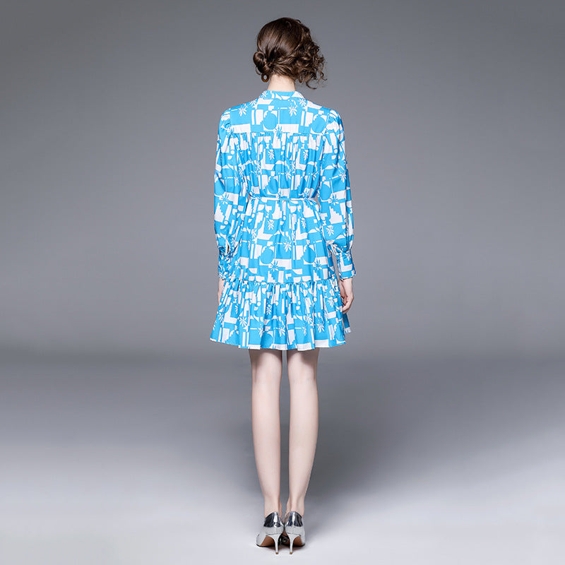 Robe moulante à col en V, simple boutonnage, manches courtes lanternes