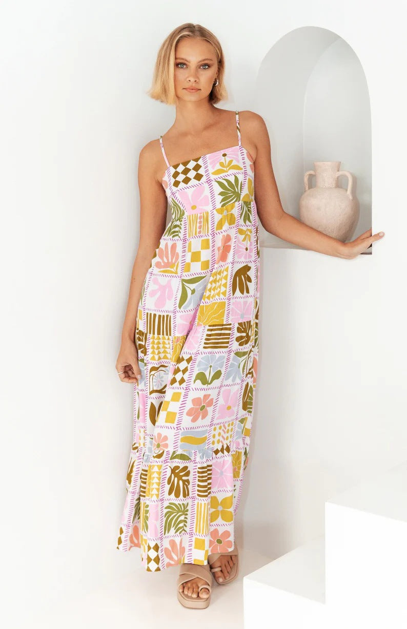 Robe à bretelles imprimée et personnalisée avec découpe dans le dos