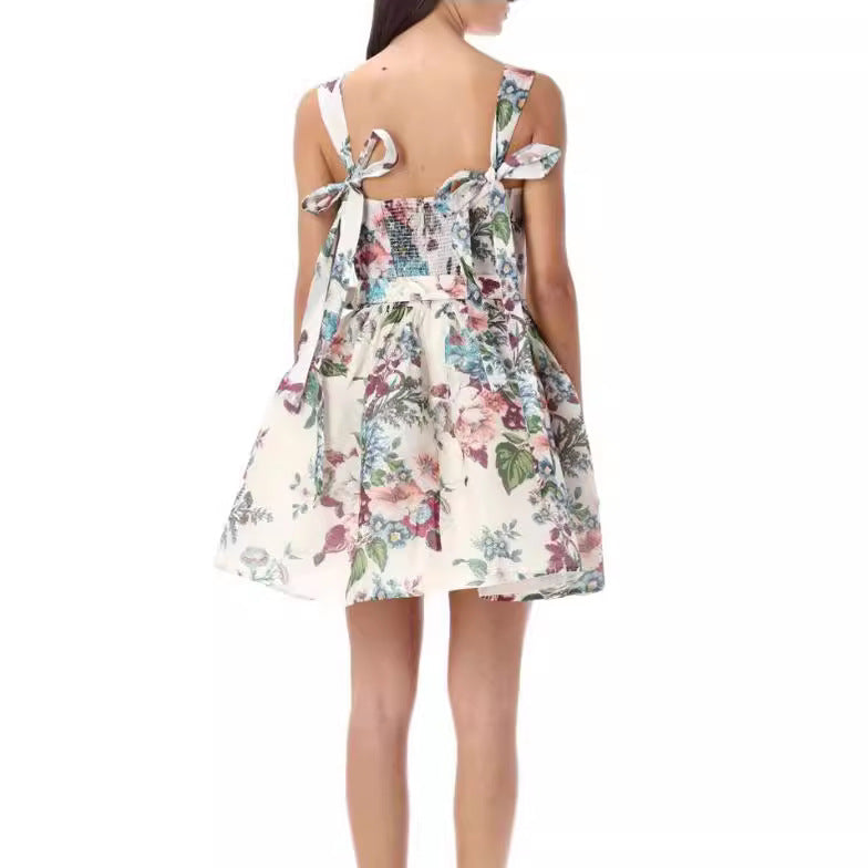 Vestido de tirantes con estampado floral y corte francés para mujer