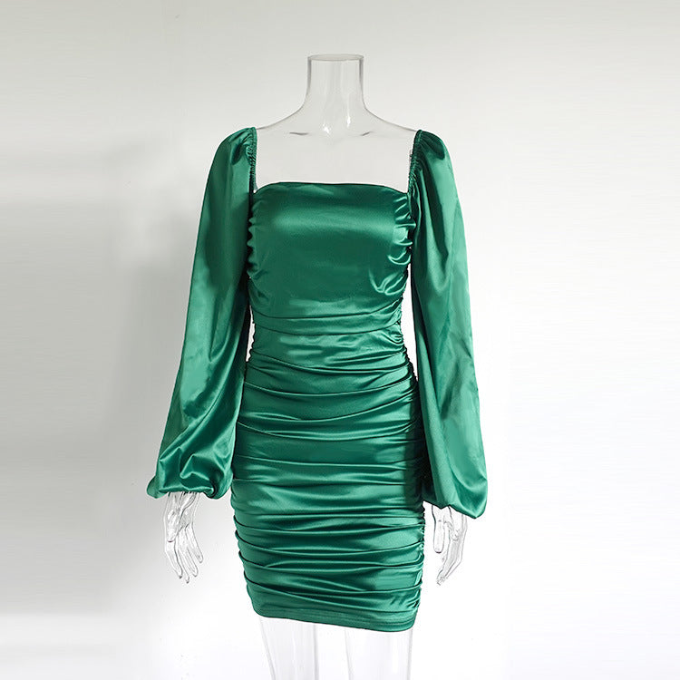 Robe à manches bouffantes et col carré plissé pour femme