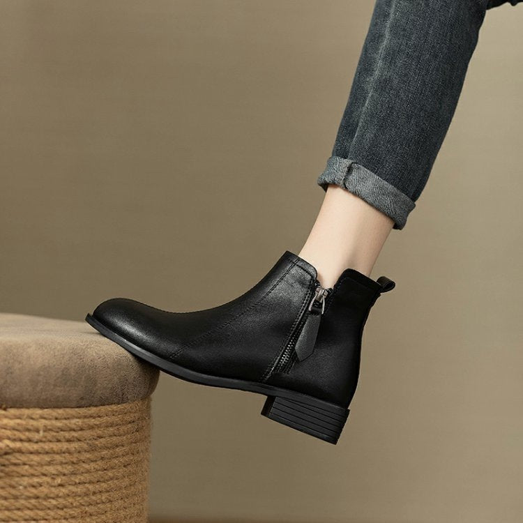 Botas cortas británicas de cuero suave con punta redonda y cremallera lateral