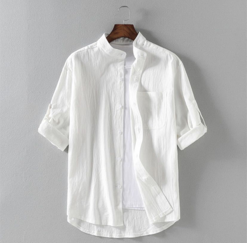 Camisa holgada de lino con cuello alto para hombre