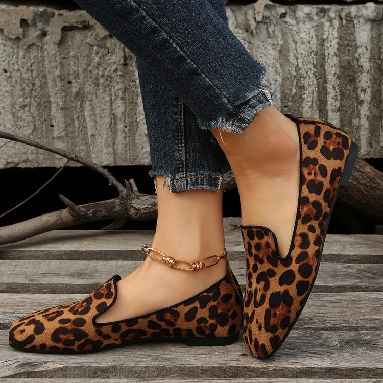 Zapatos de salón con estampado de leopardo elegantes y ligeros para mujer