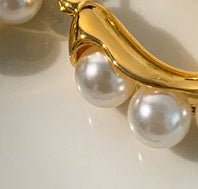 Clip d'oreille en perles, niche créative et tendance