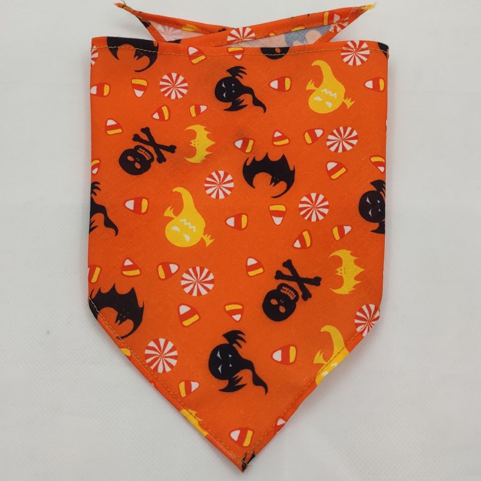 Serviette anti-bave pour animaux de compagnie Écharpe pour animaux de compagnie Serviette triangulaire pour animaux de compagnie