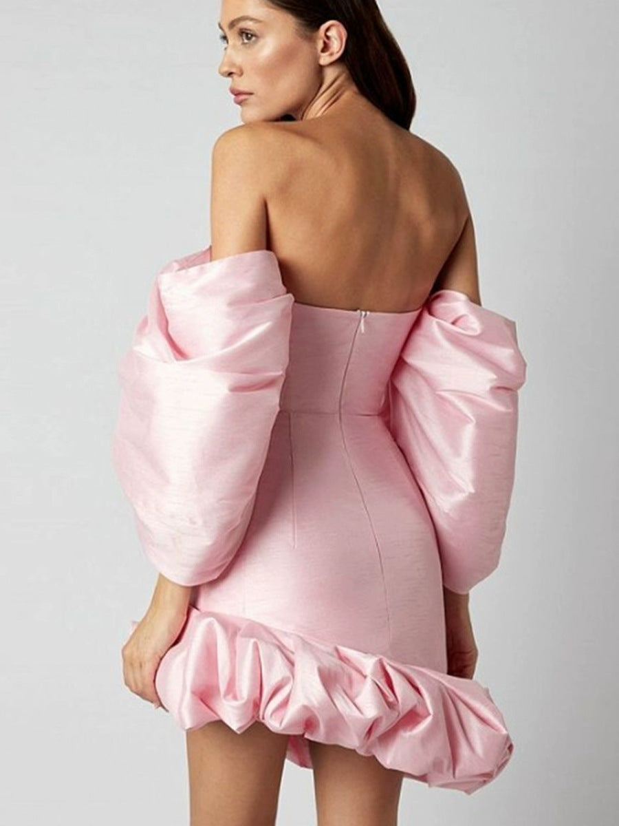 Vestido de noche abullonado de color rosa con cintura adelgazante de estilo francés
