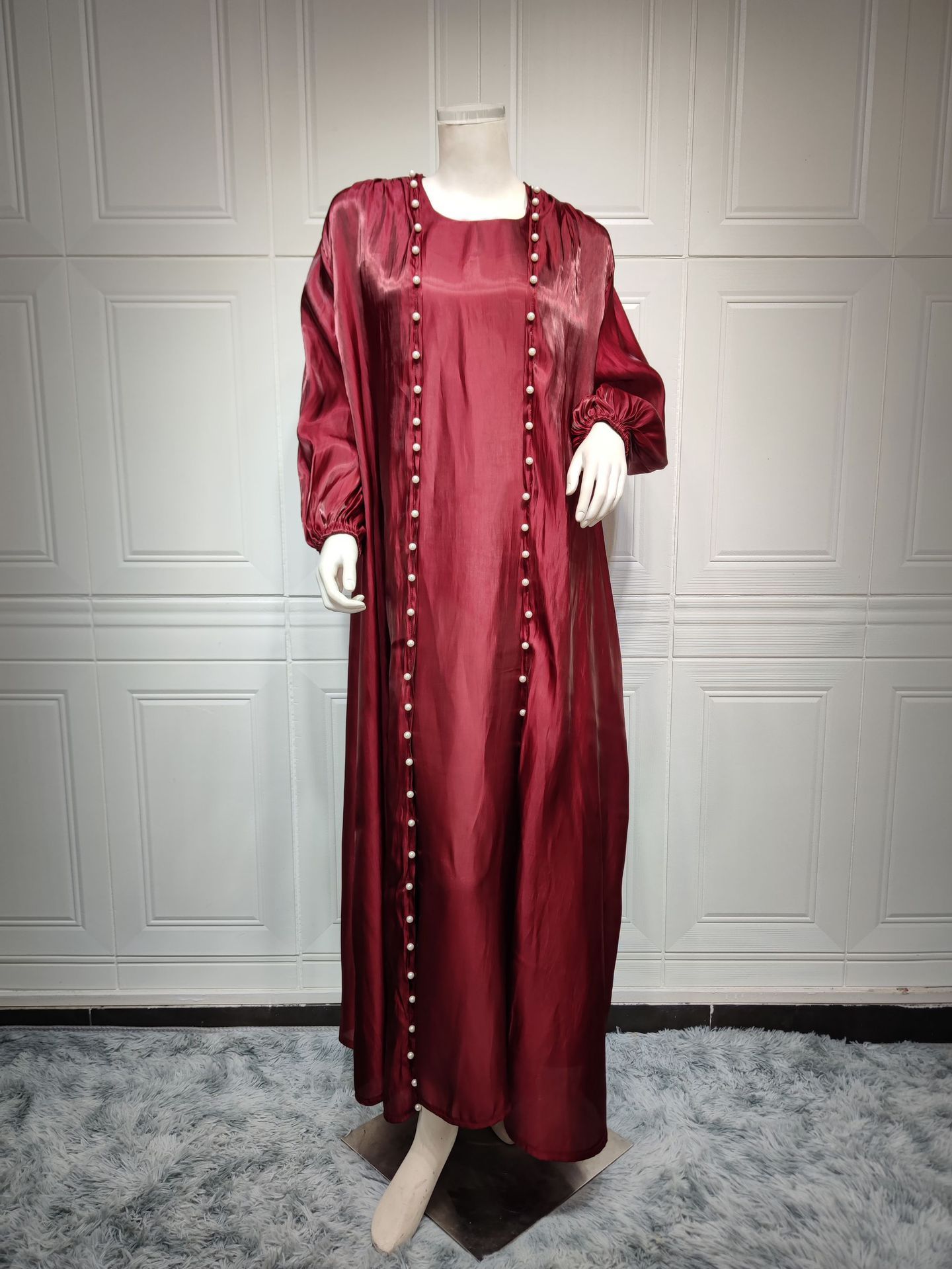 Women's Fashion Fil-Lumiere Satin Silk Dress Foam Beads Solid Color Suit