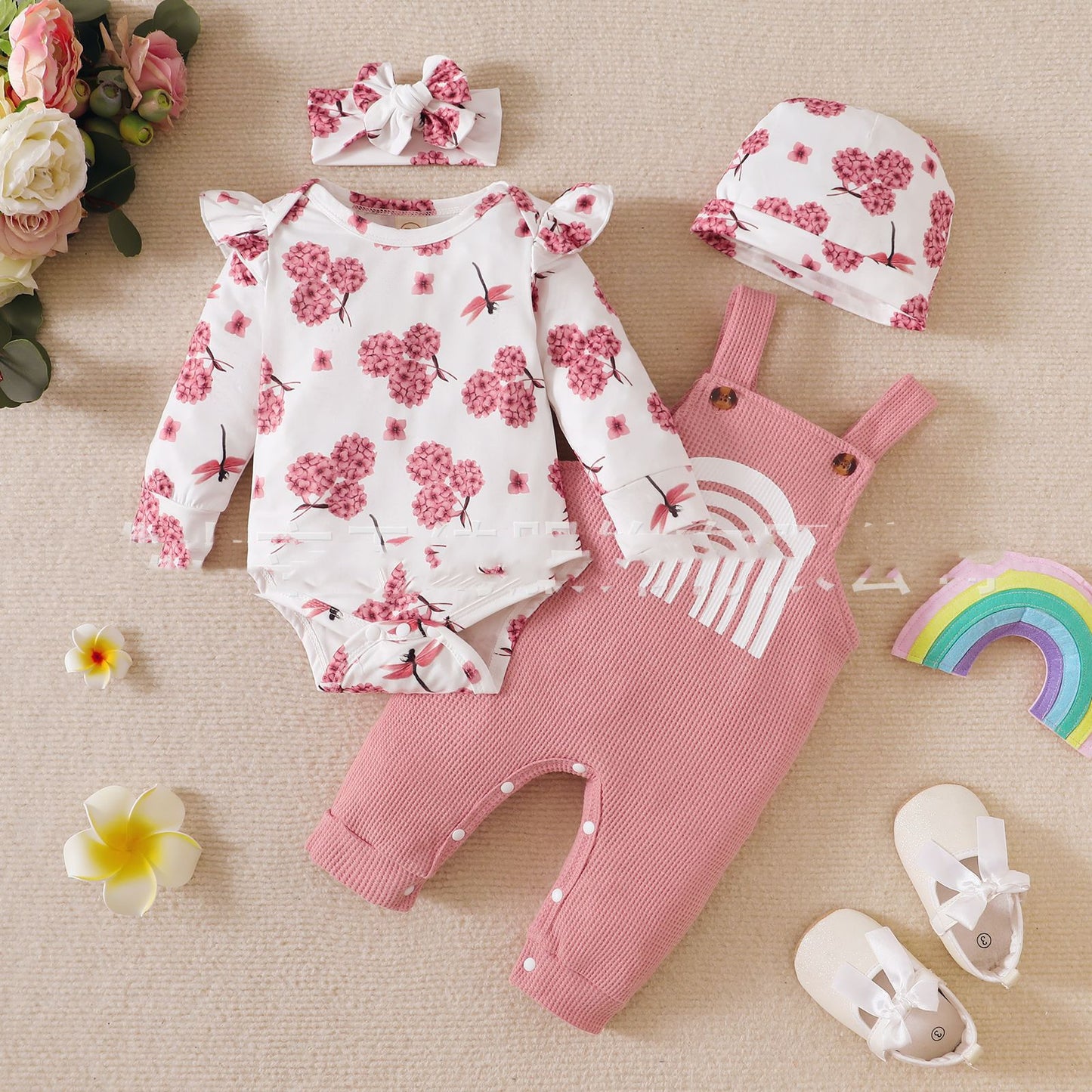 Conjunto de arcoíris con tirantes florales de encaje y manga con volantes a la moda para niña de 0 a 3 años