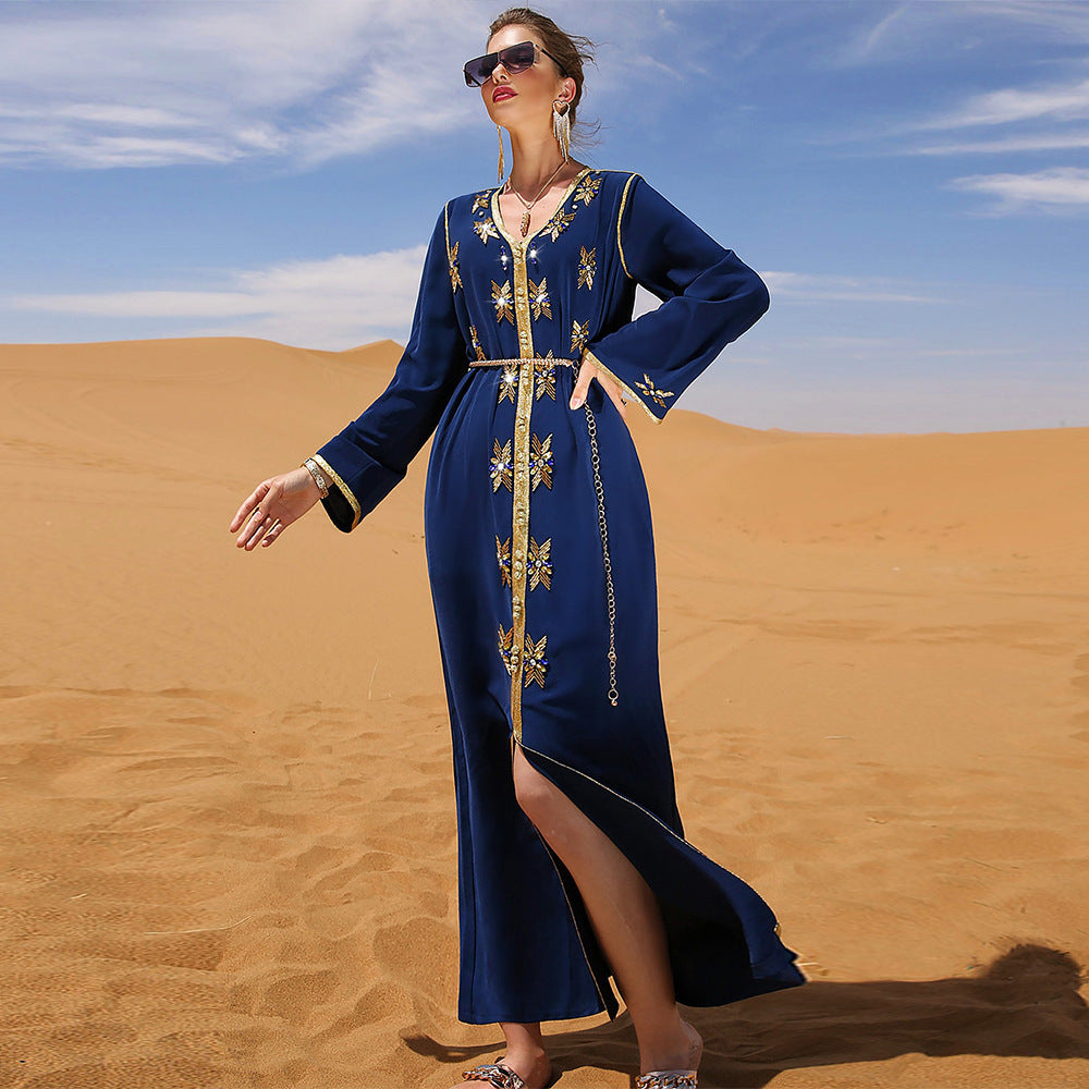 Robe Phnom Penh à col en V et strass pour femme