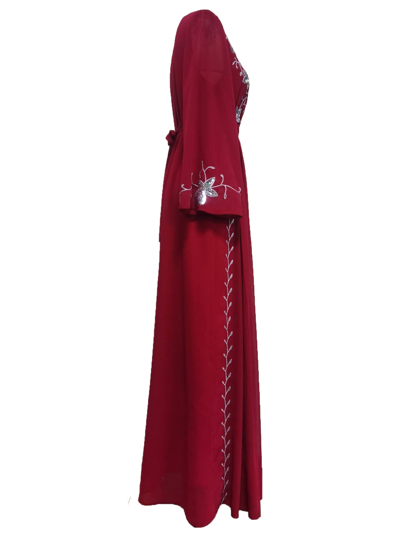 Elegante vestido con apliques bordados para cena de fiesta