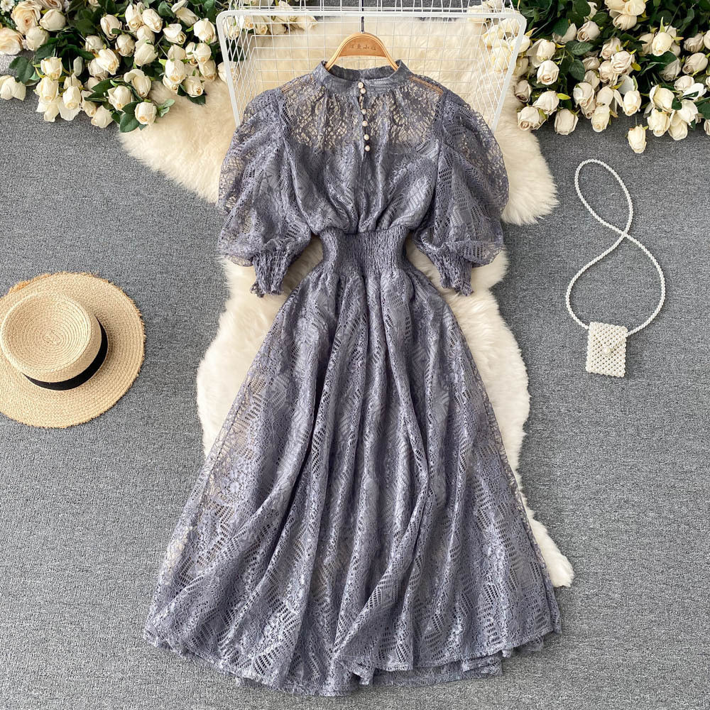Robe vintage élégante en dentelle pour fille