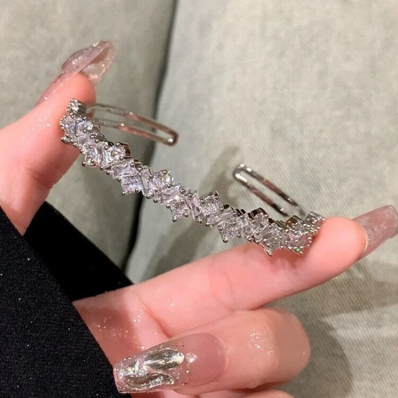 Pulsera de circón con microincrustaciones irregulares para mujer
