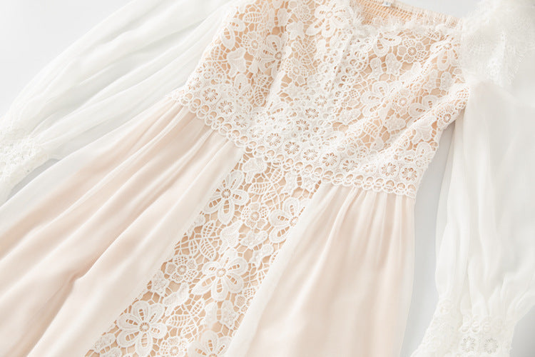 Robe coupe ajustée en maille douce et dentelle épissée de tempérament français