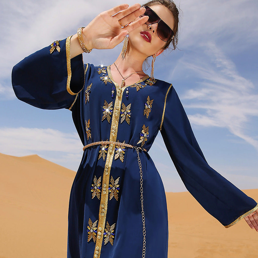 Robe Phnom Penh à col en V et strass pour femme