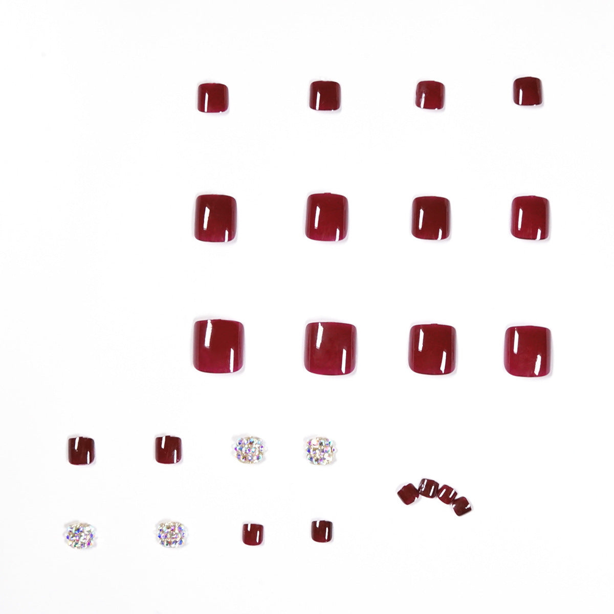 Ongles d'orteils en diamants blancs et rouges cerises d'été