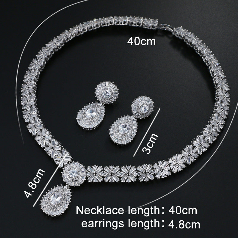 Joyería con incrustaciones de cera de circonita redonda de moda para novias con temperamento