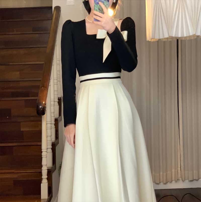 Robe trapèze taille haute à col carré et style français