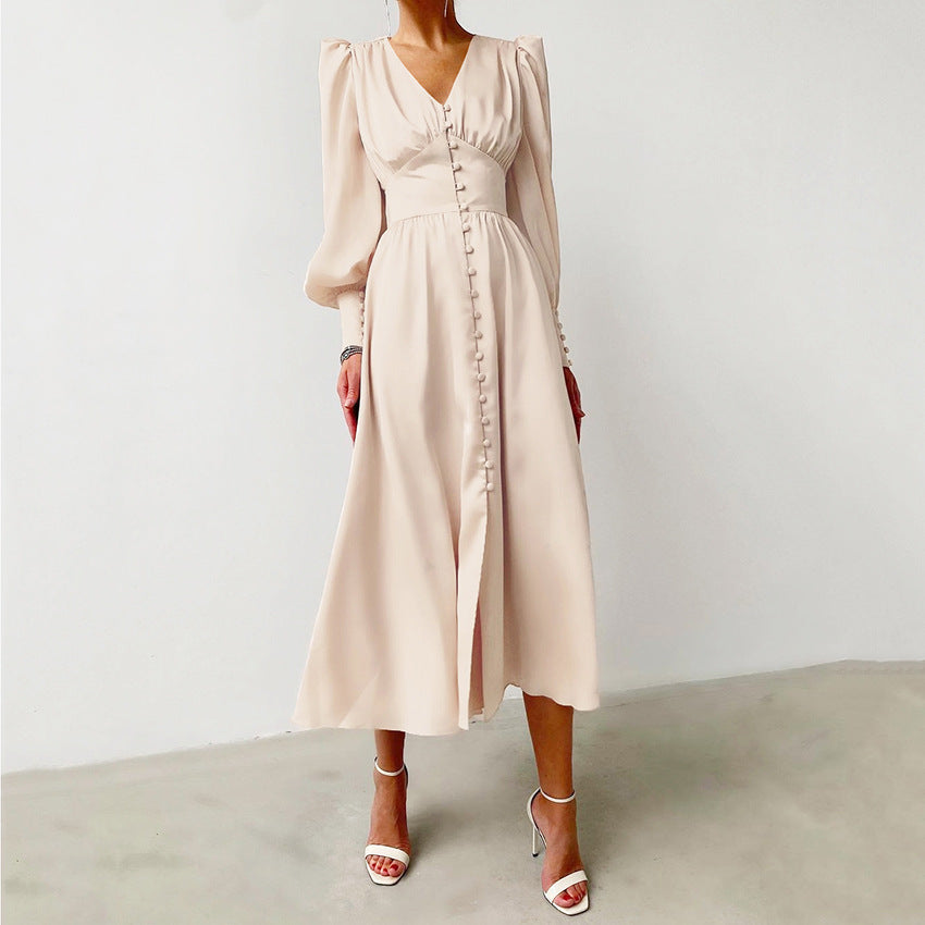 Robe moulante à manches lanternes et taille fine