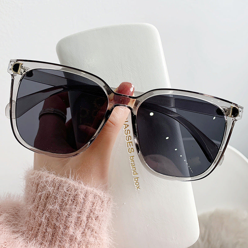 Nuevas gafas de sol de moda delgadas para mujer