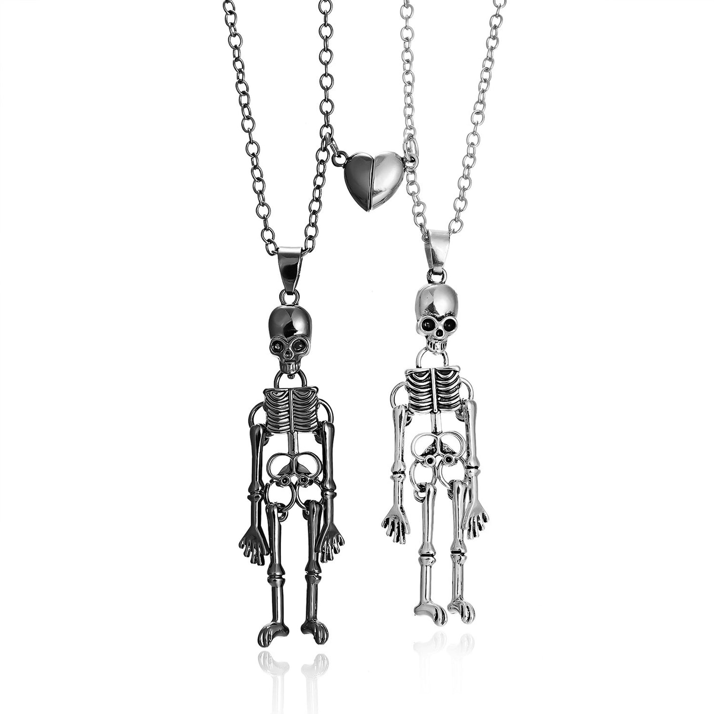 Collier vintage crâne fantôme main dans la main