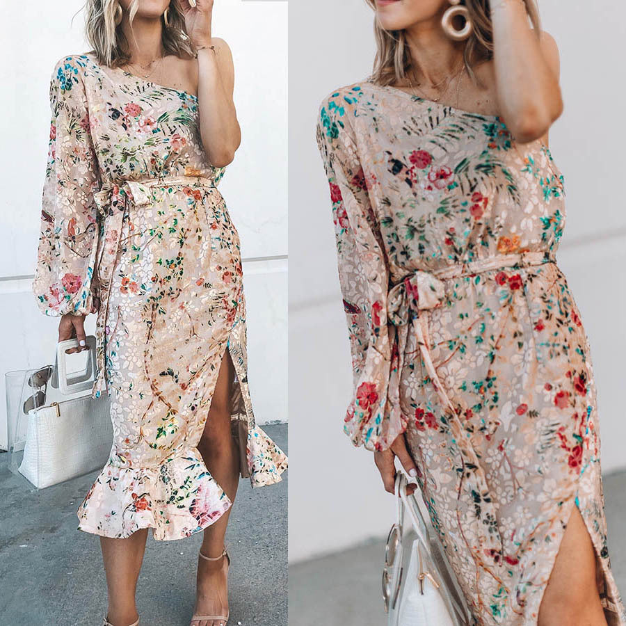 Vestido dividido con hombros inclinados a la moda para mujer