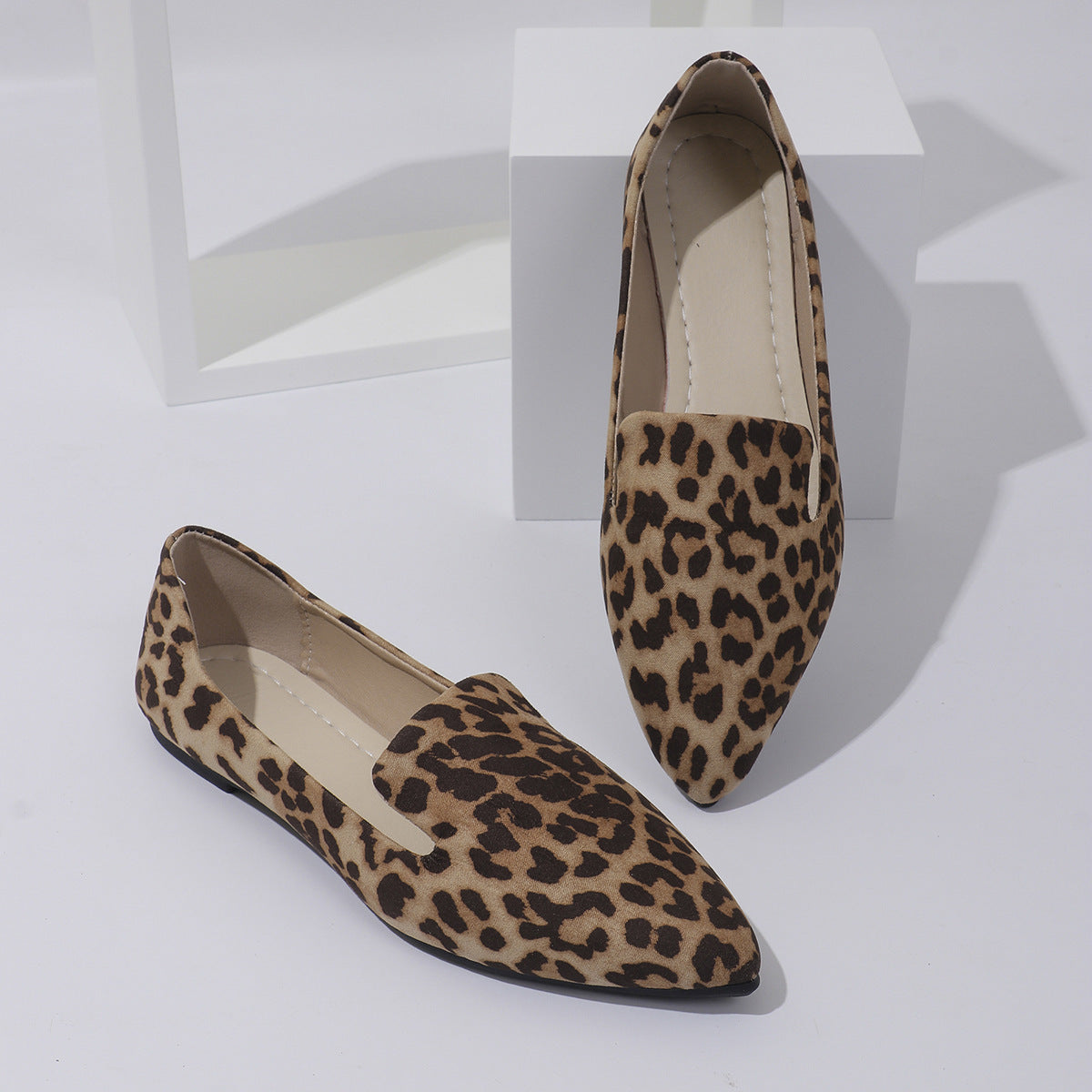 Leopard Print Shallow Mouth Pointed Flat Shoes Casual