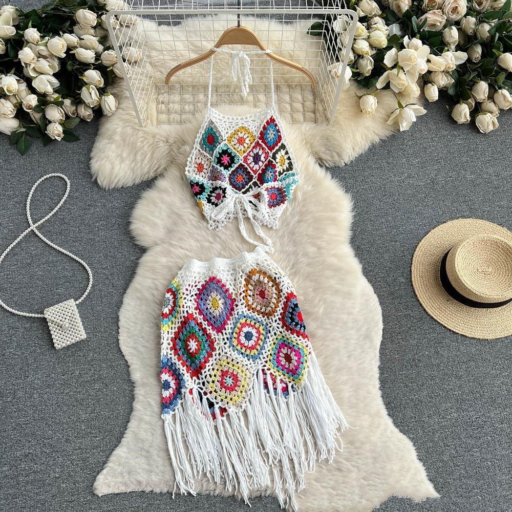 Conjunto de playa de dos piezas con falda corta y top de punto colorido a la moda para mujer