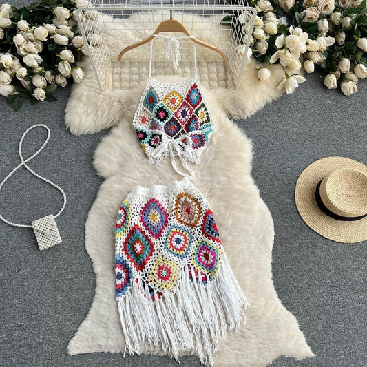 Conjunto de playa de dos piezas con falda corta y top de punto colorido a la moda para mujer