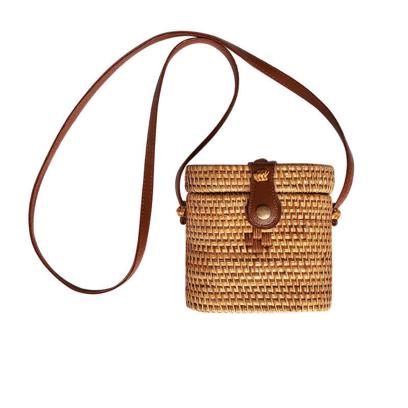 New Bali Rattan Woven Bag, Retro Straw Woven Beach Travel Messenger Round Bag