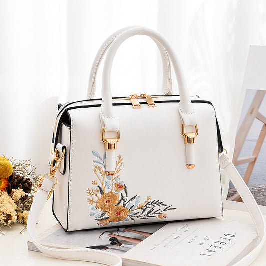 Pillow Bag Female New Fashion Embroidered Handbag Korean Style Simple One-Shoulder Messenger Bag